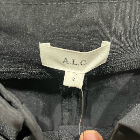 A.L.C Power stretch Linen Blend “Joelle” shorts. Black. Size 8. NWT - Picture 8 of 13